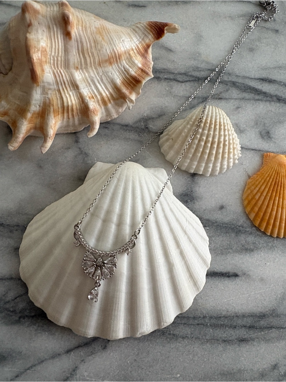 Silver Crystal Dangle Necklace - Elegant Women Jewelry